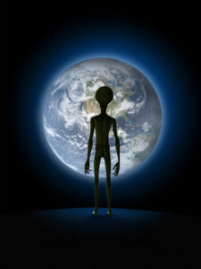 Read more about the article Aliens to arrive on earth on 8th December according to Time Traveler