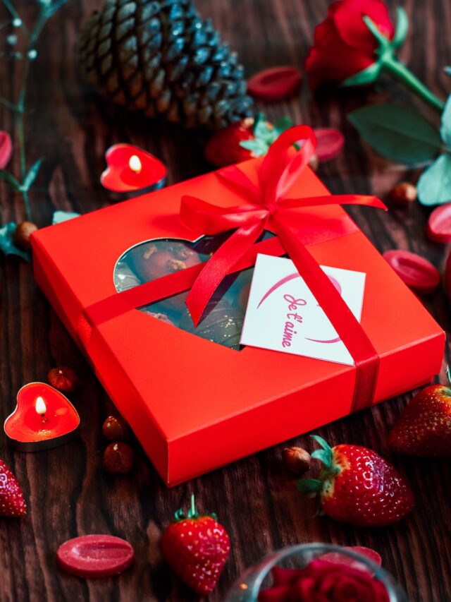 Read more about the article 8 Best Gifts for Valentine’s Day apart from Teddy, Chocolates